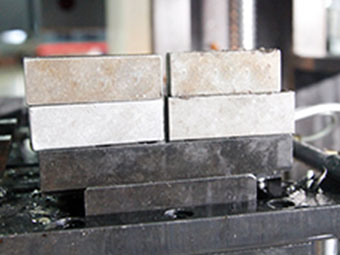 推土機(jī)配件-螺紋塊